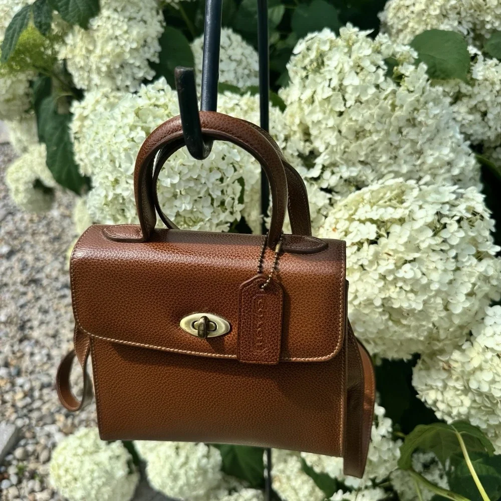 COACH Vintage Gracie Bag 4413 Leather Brown Turnlock Shoulder ~ Made In Italy